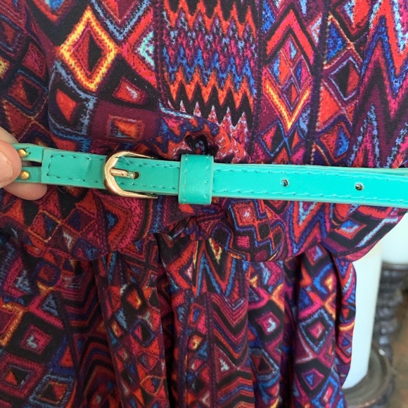 Patterned Romper with turquoise belt - Picture 3 of 6